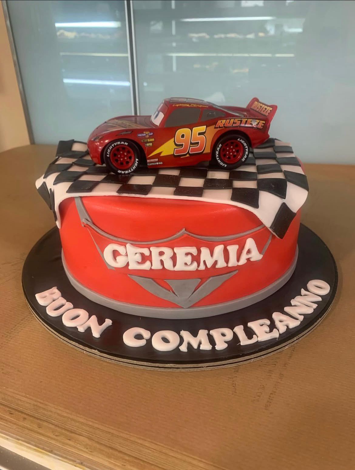 Torta Di Compleanno